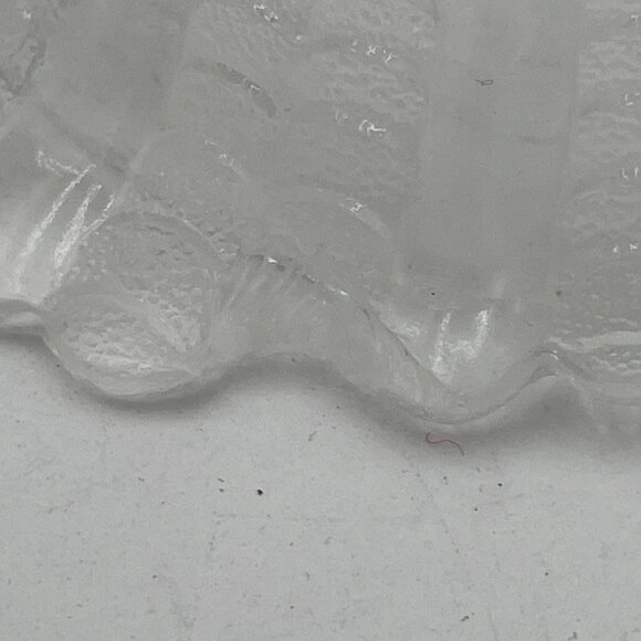 Set Of 2 Antique Glass EAPG Bowls Scalloped Edges Intricate Geometric Pattern - Picture 3 of 7